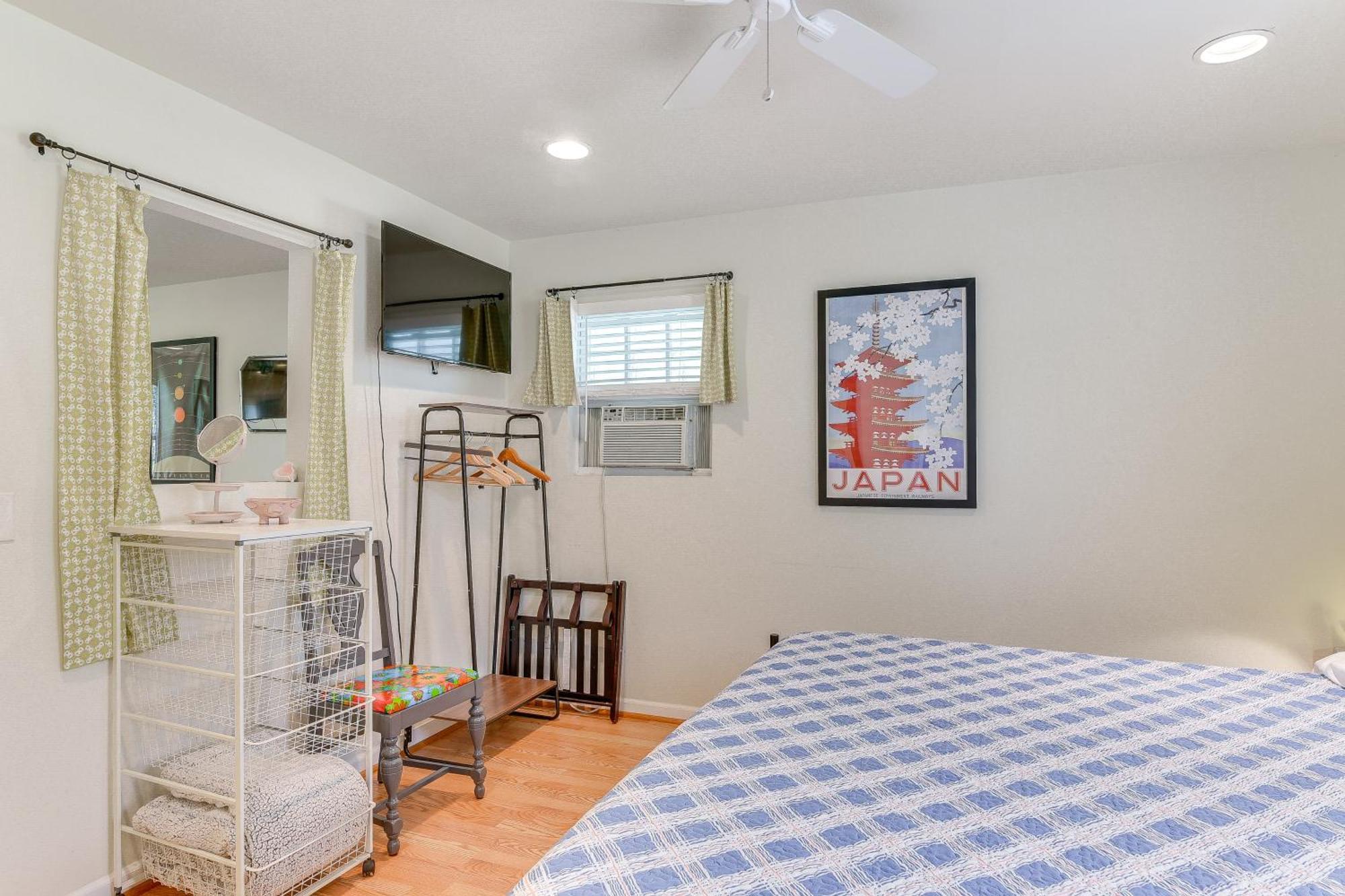 Cozy Galveston Apartment With Private Beach Pass! Exterior photo
