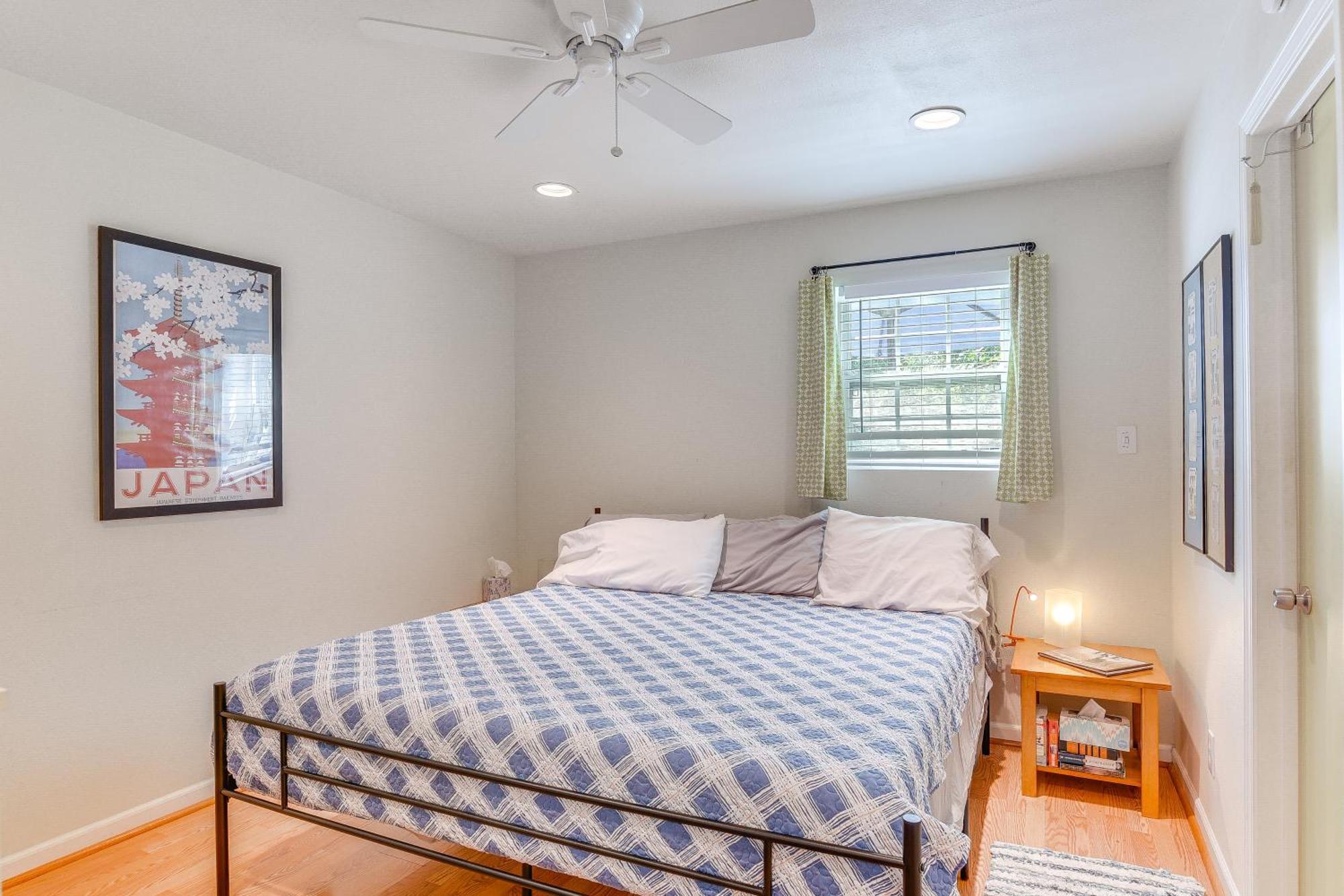 Cozy Galveston Apartment With Private Beach Pass! Exterior photo